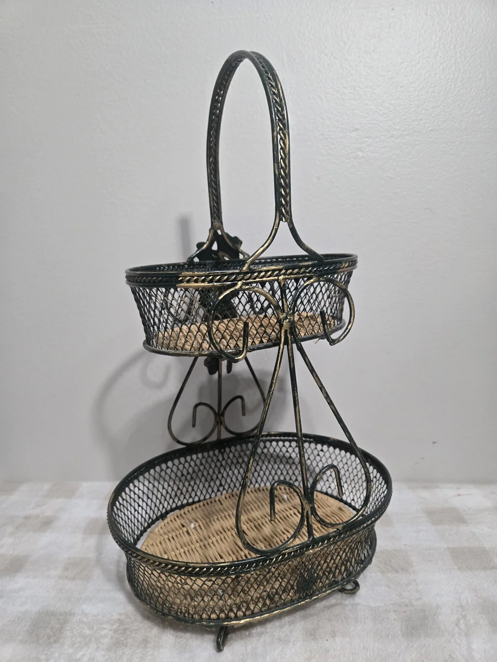 Vintage Retro 2-Tier Round Metal Mesh Basket Set w Handle Green Gold Wicker Base